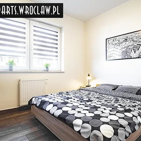Aparts Promenady Wrocławskie *